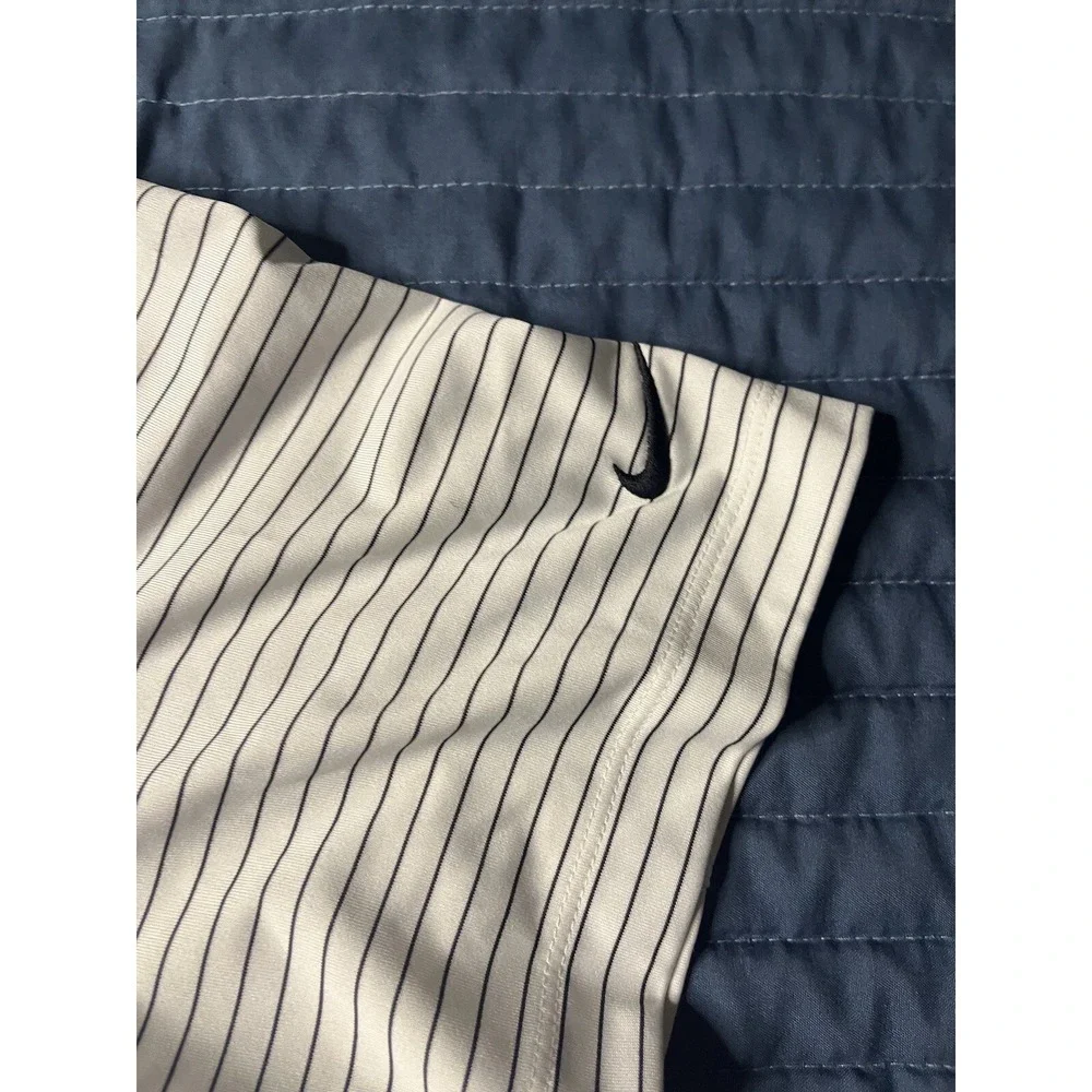 Nike Golf Polo Men's Medium White Black Stripe Standard Fit Short Sleeve